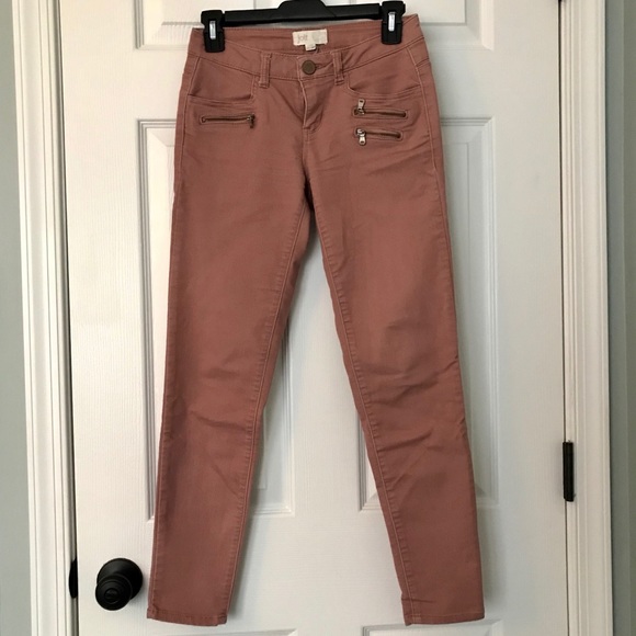 ❌SOLD! ✨Jolt Blush Pink Zipper Pants - Picture 2 of 3